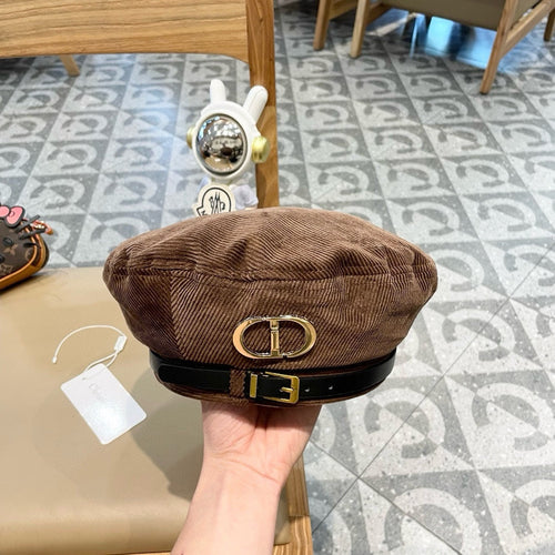 BERET HAT IN BROWN VELVET 430043