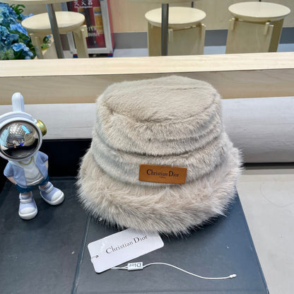 BUCKET HAT IN BEIGE MINK FUR 433470