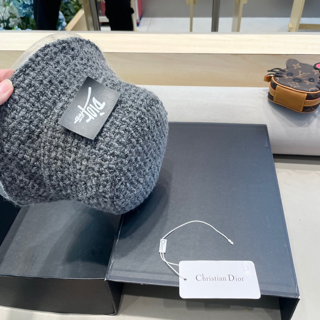 BUCKET HAT IN GRAY WOOL 436745