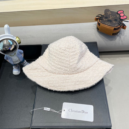 BUCKET HAT IN BEIGE WOOL 436746