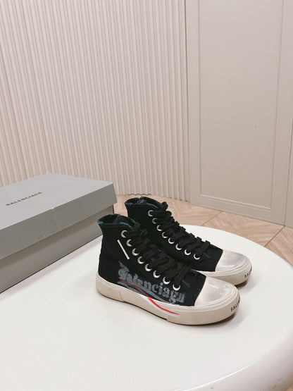BLACK CANVAS HIGH-TOP SNEAKERS LOGO GRAFFITI