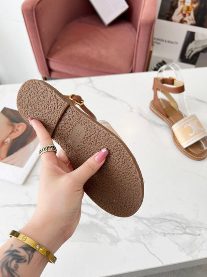 LYMPIA SANDAL IN BISQUE BEIGE MIX WHITE TRIOMPHE JACQUARD CANVAS & CALFSKIN