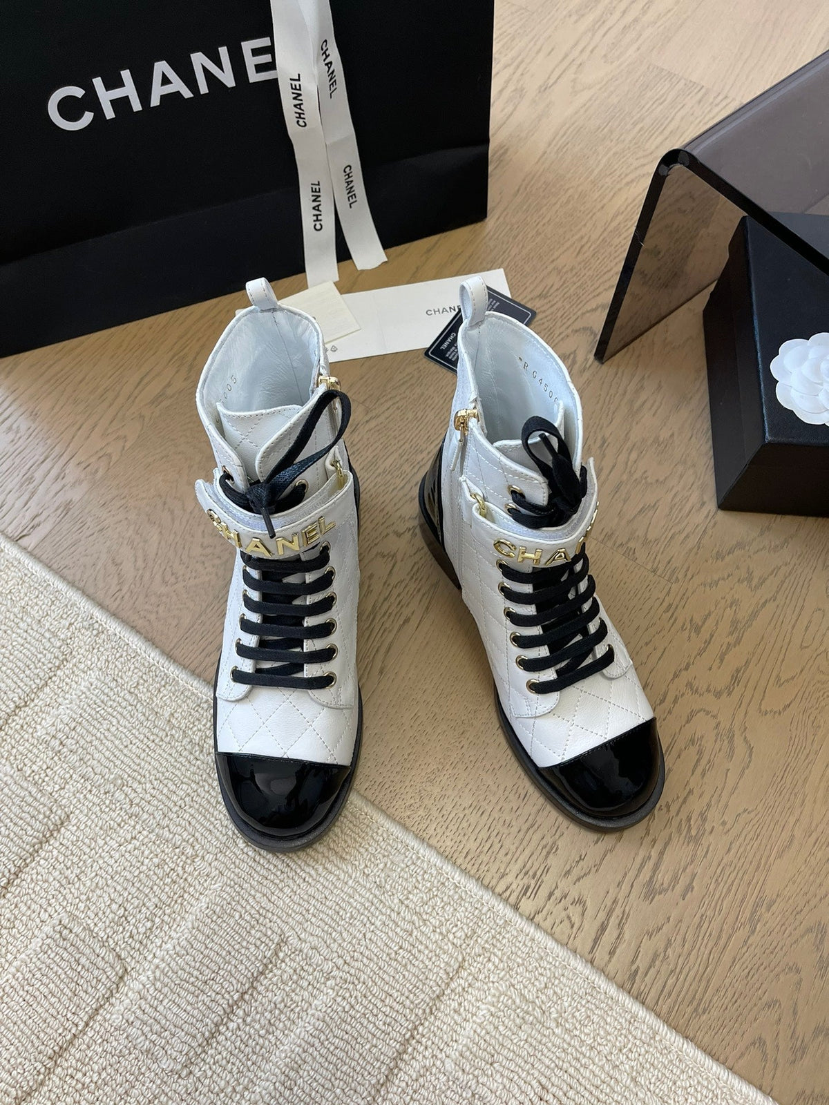 ALPHABET MARTIN BOOTS IN WHITE LAMBSKIN