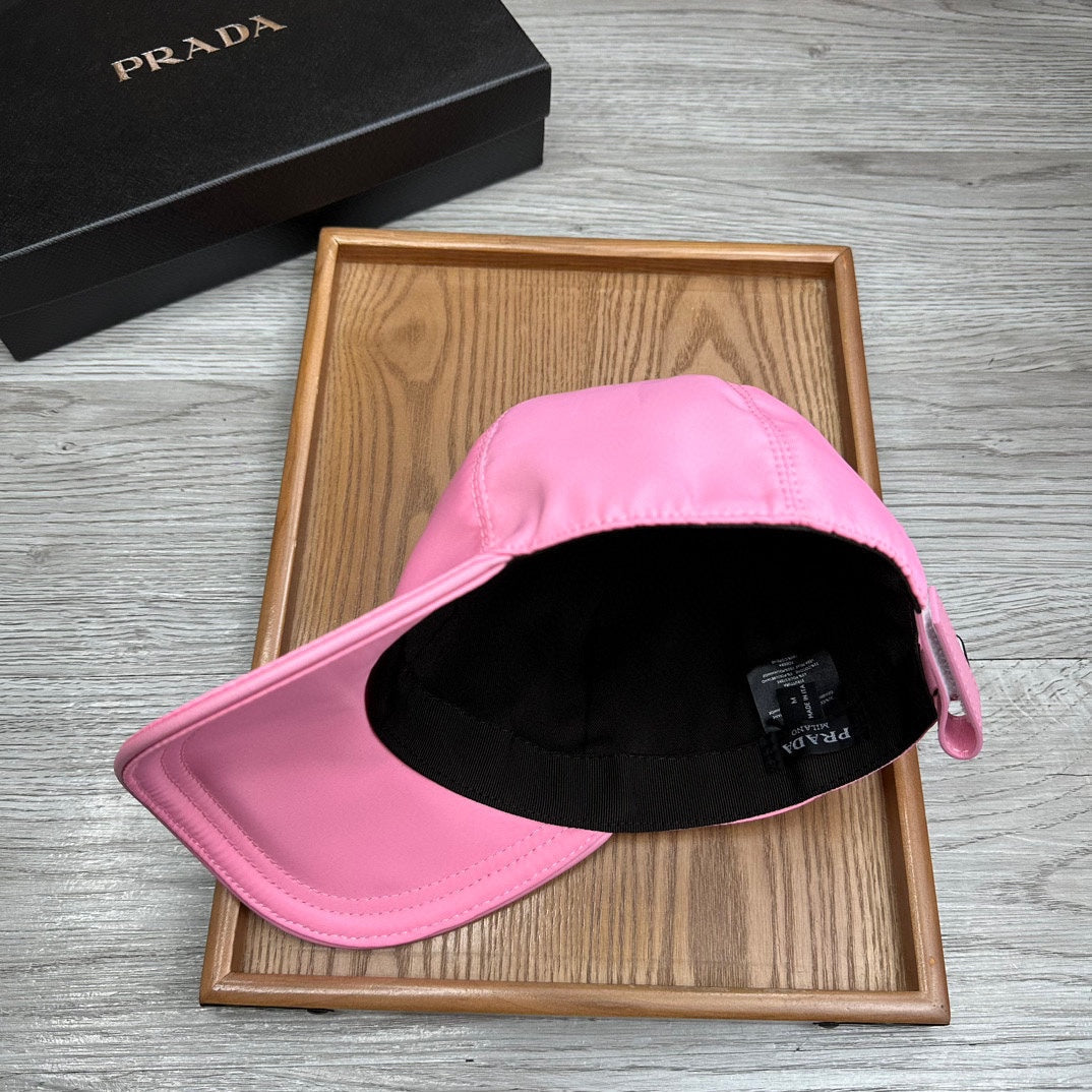 BASEBALL HAT IN HOT PINK RE-NYLON 214513