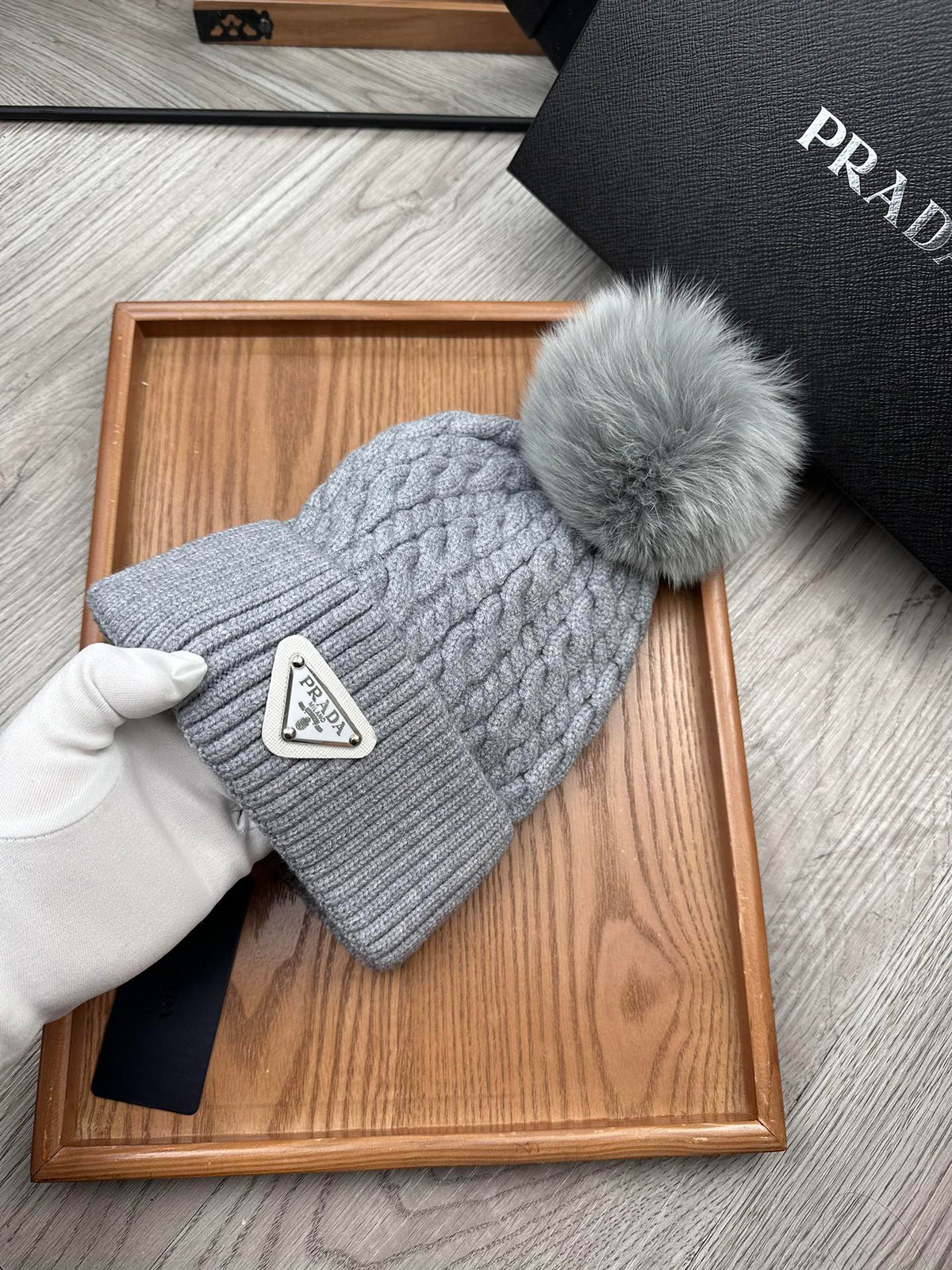 BEANIE HAT IN COIN GRAY WOOL 352378