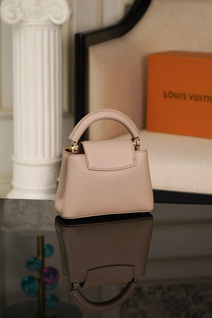Louis Vuitton Capucines