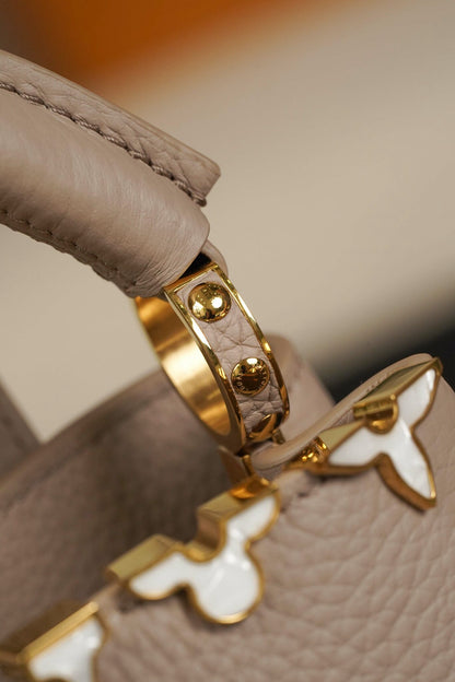 Louis Vuitton Capucines