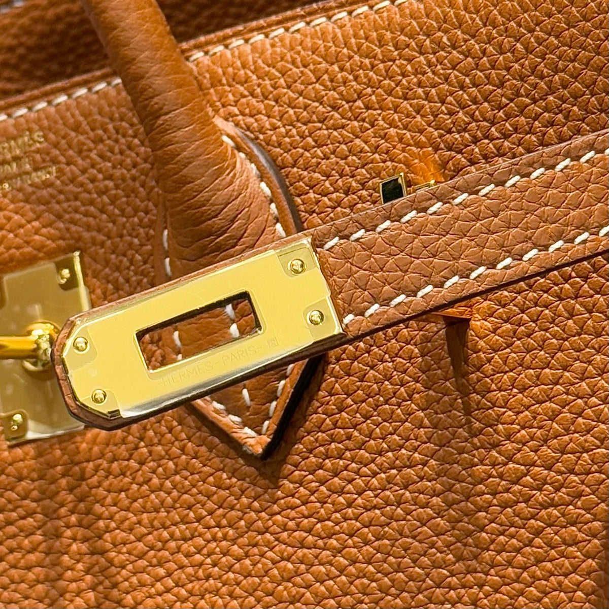 HN 25 IN BURNT ORANGE CALFSKIN GOLD HARDWARE