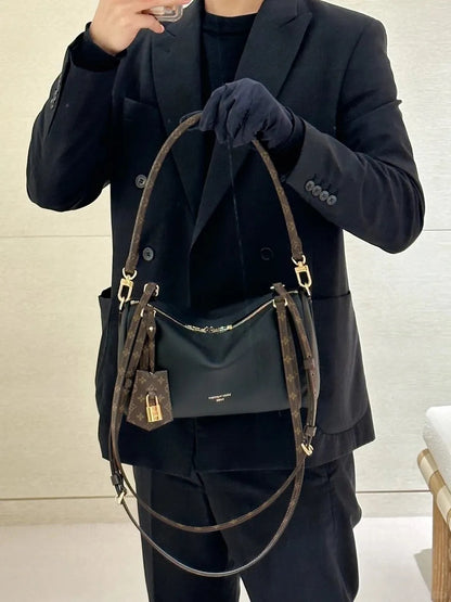 Lv express PM Black