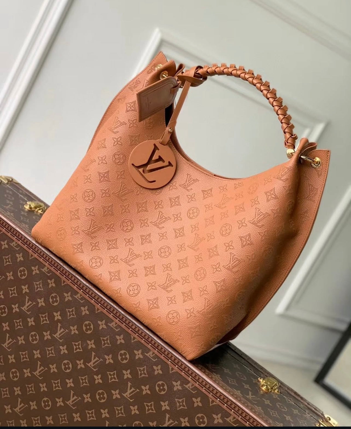 Louis Vuitton Carmel Mahina Leather Hobo Bag in Cognac