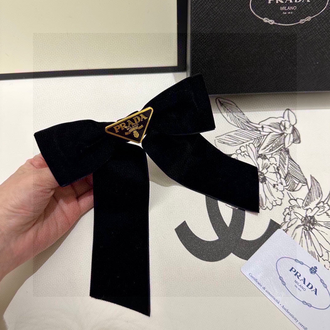 BOW HAIR CLIP IN BLACK VELVET 406114