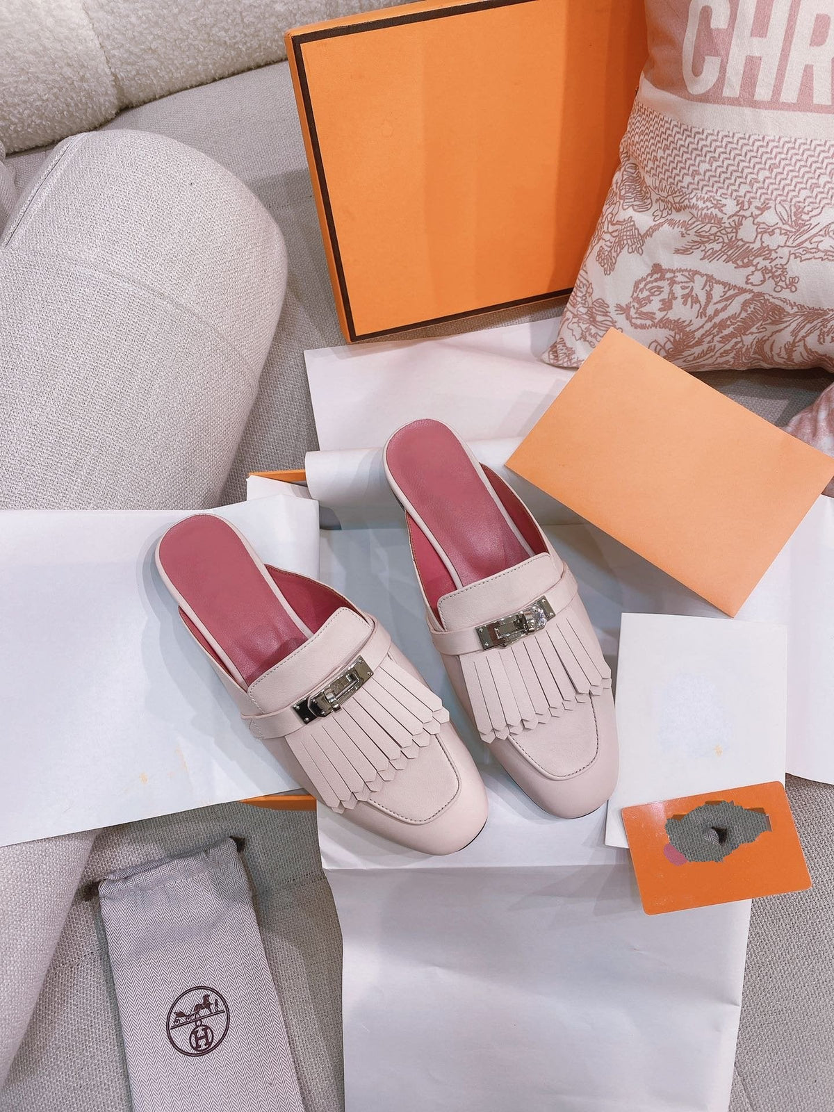 0Z Mule Fringed Light Pink