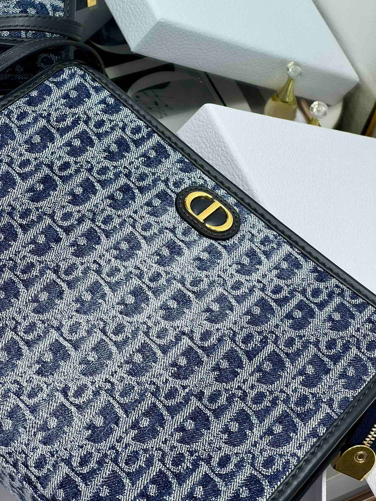 BOOK TOTE 26 IN BLUE MONOGRAM OBLIQUE JACQUARD