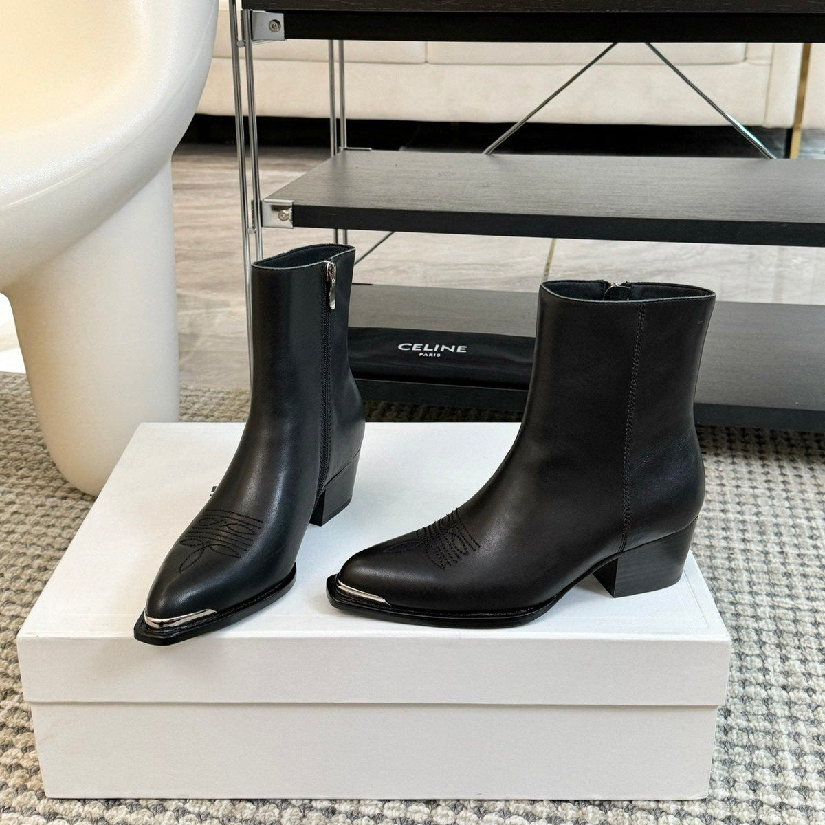 ANKLE BOOTS 45 MM IN BLACK CALFSKIN