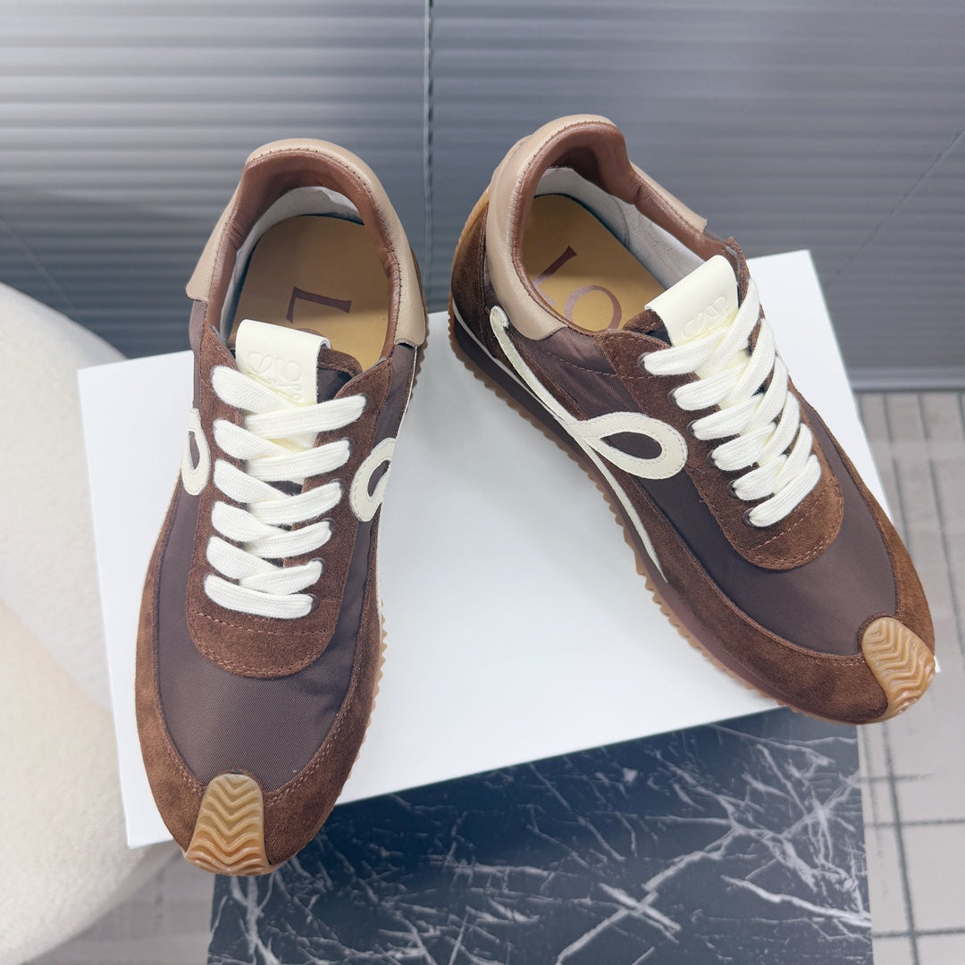 BALLET RUNNER 2.0 IN CHOCOLATE BROWN SUEDE AND LYCRA FABRIC