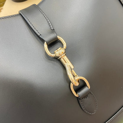 JACKIE MEDIUM SHOULDER BAG 35 IN BLACK GOLD HARDWARE