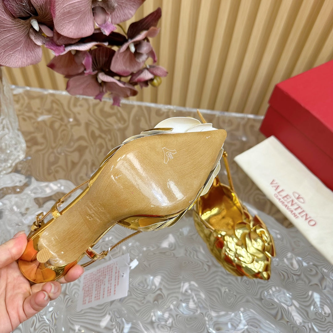ATELIER SLINGBACK HEELS 95 MM IN GOLD METALLIC CALFSKIN