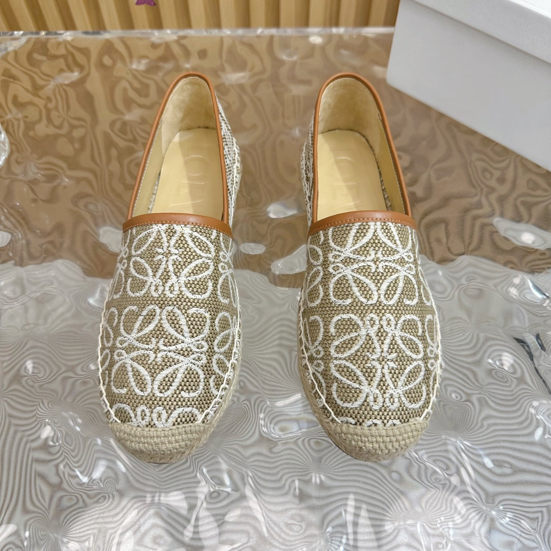 LW WHITE ANAGRAM ESPADRILLE LOAFER KHAKI LINEN