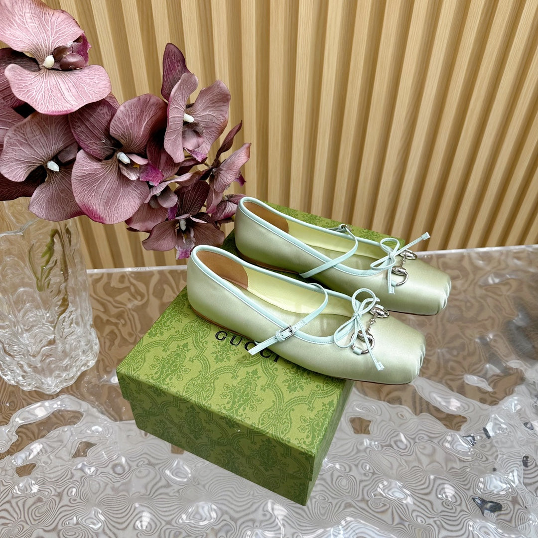 BALLET FLAT IN JADE GREEN SILK WITH SILVER HARDWARE