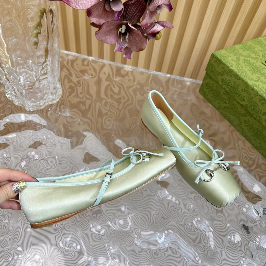 BALLET FLAT IN JADE GREEN SILK WITH SILVER HARDWARE