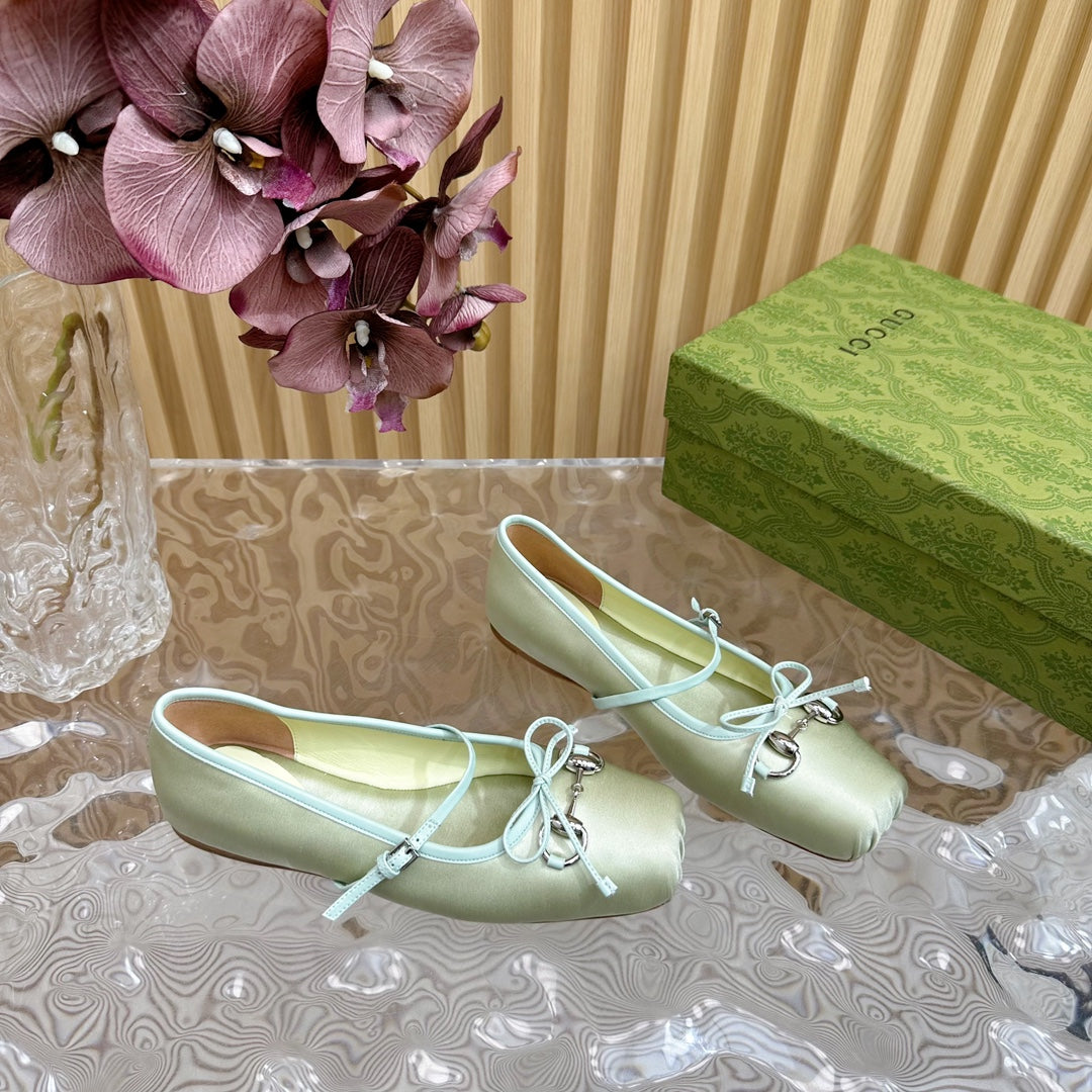 BALLET FLAT IN JADE GREEN SILK WITH SILVER HARDWARE