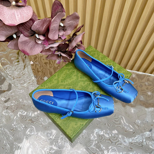 BALLET FLAT IN COBALT BLUE SILK WITH SILVER HARDWARE