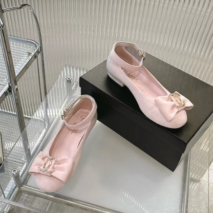 BOW MARY JANE SHOES IN PASTEL PINK VELVET