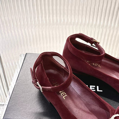 BOW MARY JANE SHOES IN GARNET RED VELVET