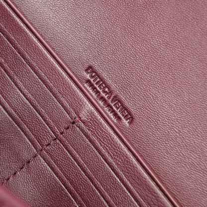 BV Long Clutch Andiamo 31 Burgundy Crocodile Calfskin Ghw