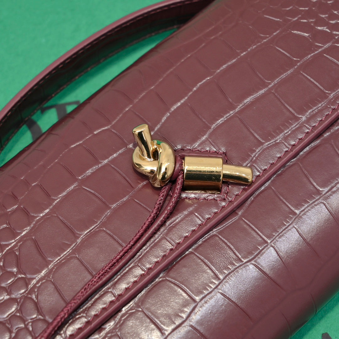BV Long Clutch Andiamo 31 Burgundy Crocodile Calfskin Ghw