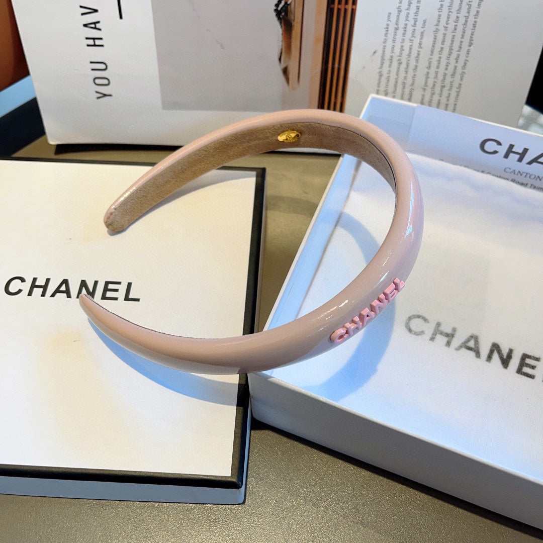 LIGHT PINK RESIN HAIRBAND 358243