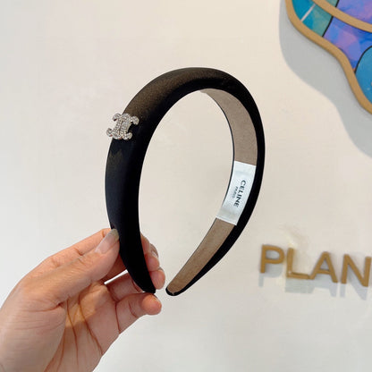 BLACK FABRIC HAIRBAND 429310