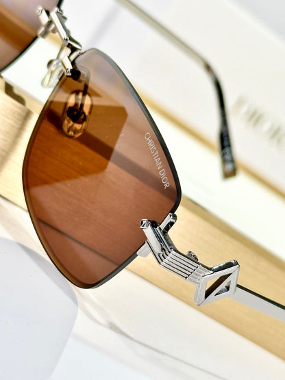 MONTAIGNE SUNGLASS CD DIAMOND S11U IN METAL