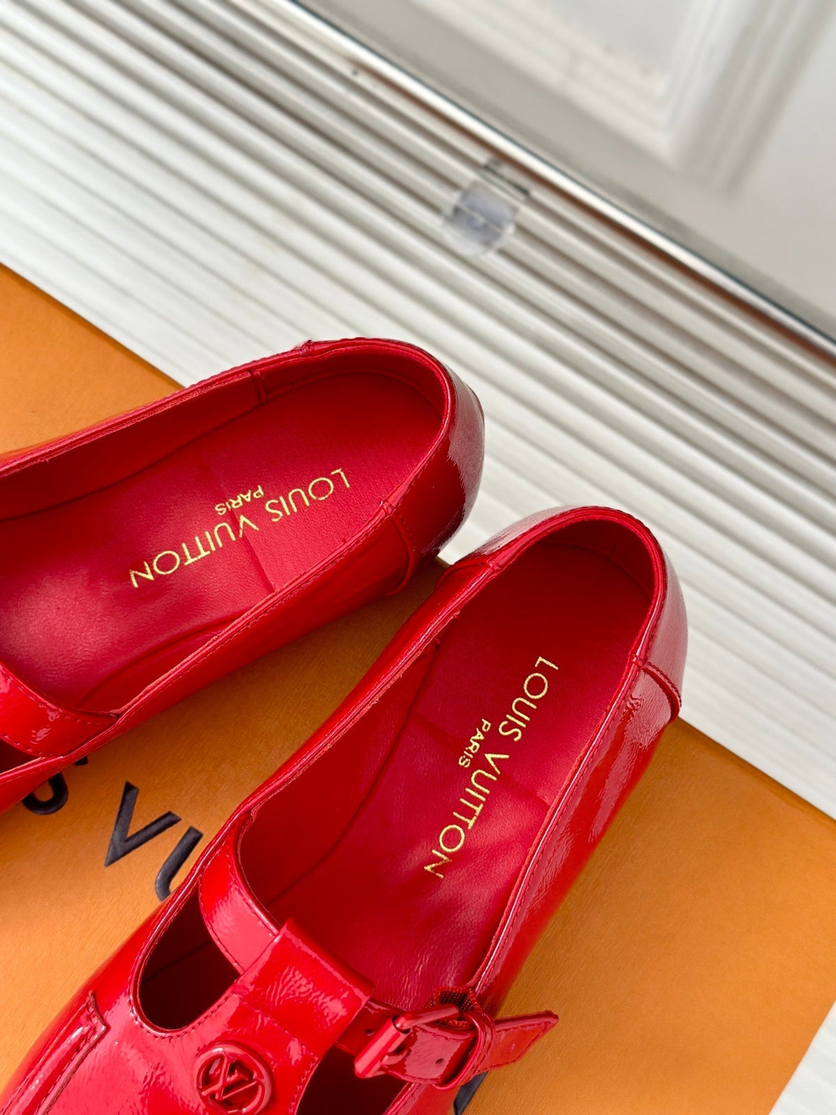 LV WOMEN SOHO FLAT MARY JANE IN CHERRY RED CALFSKIN