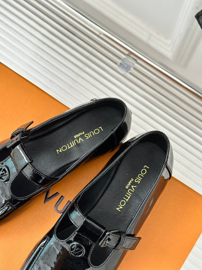 LV WOMEN SOHO FLAT MARY JANE IN BLACK CALFSKIN