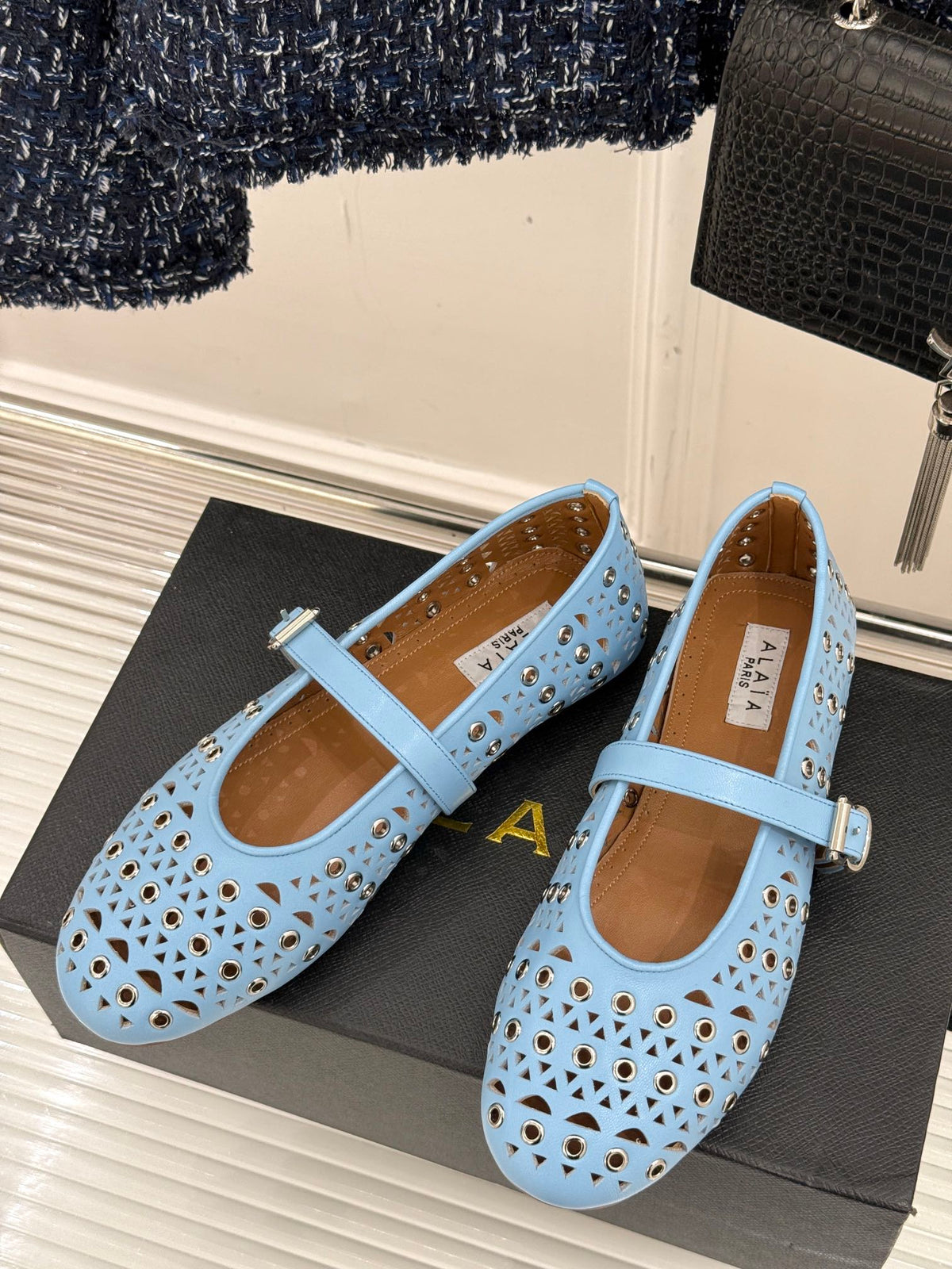 MARY JANE IN LIGHT BLUE CALFSKIN