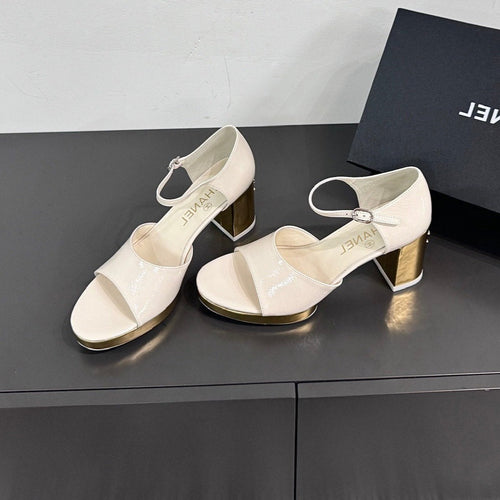 BLOCK HEEL SANDALS WHITE SHEEPSKIN