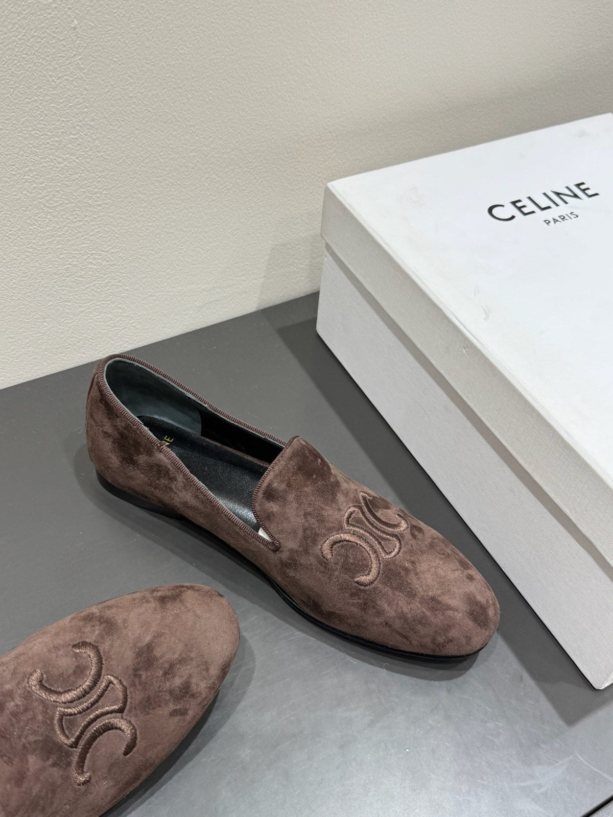 LOAFERS IN CHOCOLATE BROWN SUEDE EMBROIDERED LOGO