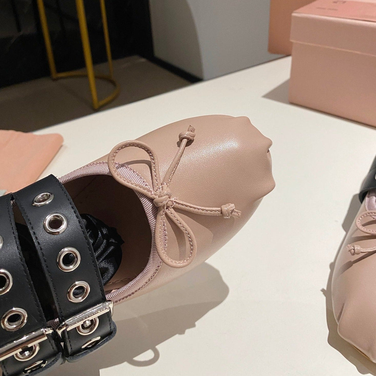 BALLET FLAT SHOES PINK NUDE LAMBSKIN WITH UNIQUE BLACK STRAPS