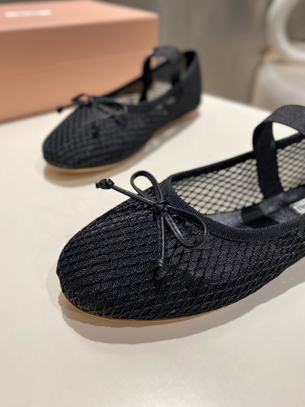 MARY JANE FLAT IN BLACK MESH