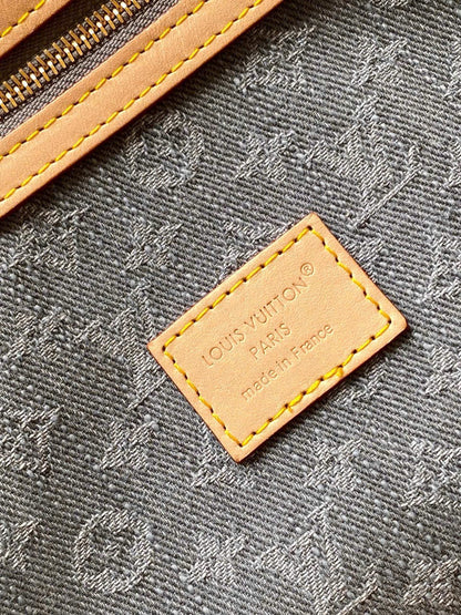 Louis Vuitton LV Keepall Denim bandouliere 55 Grey