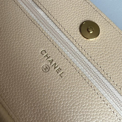 Chanel WOC