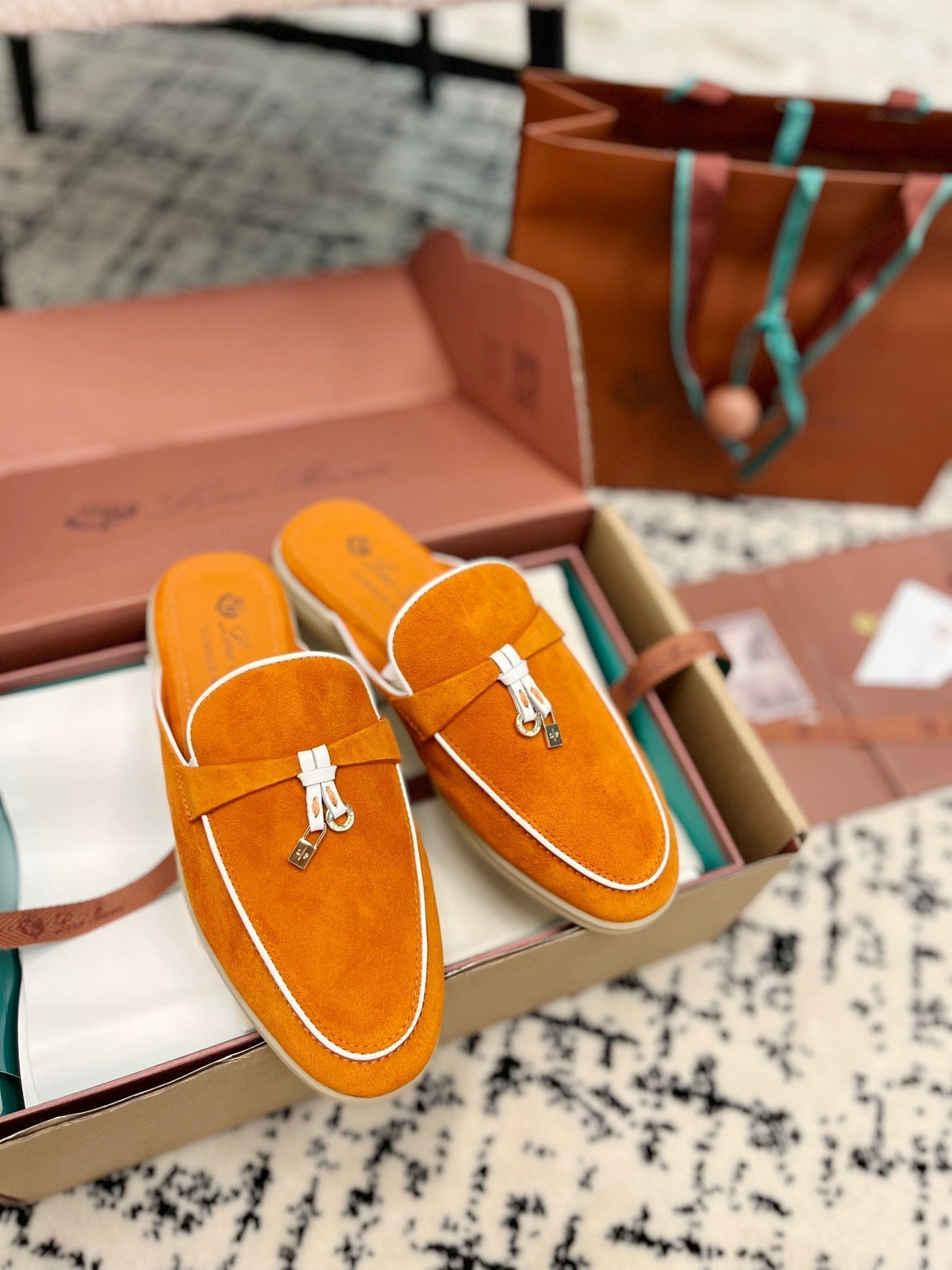 Loro Piana Carrot White Suede Charms Walk Flat Mules