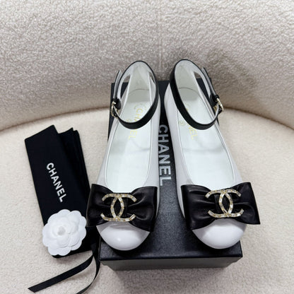 MARY JANE SHOES IN BLACK MIX WHITE LAMBSKIN