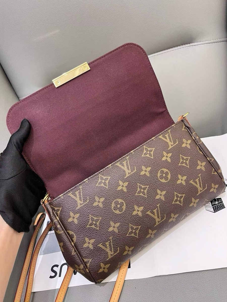 Louis Vuitton Favorite MM