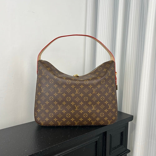Louis Vuitton Slouchy MM bag in Monogram canvas