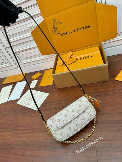 Louis Vuitton Wallet On Chain Ivy M83091