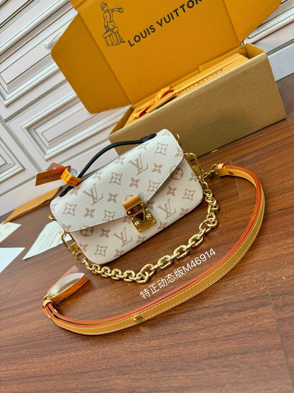 Louis Vuitton Pochette Métis East West