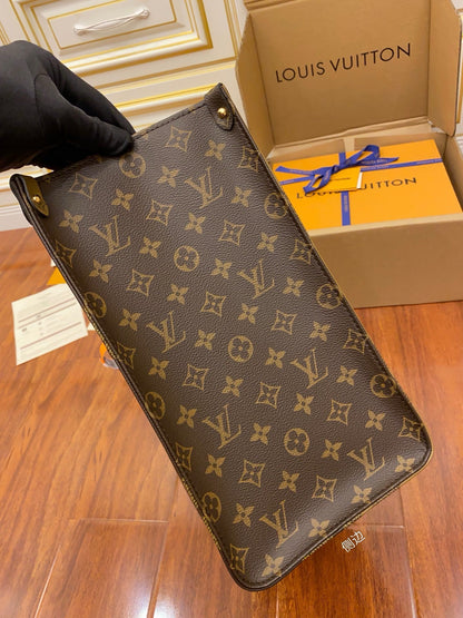 Louis Vuitton OnTheGo GM Monogram Giant Reverse canvas