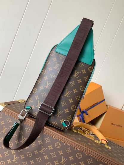 LV AVENUE SLINGBAG 31 IN BROWN MIX GREEN DAMIER GRAPHITE CANVAS
